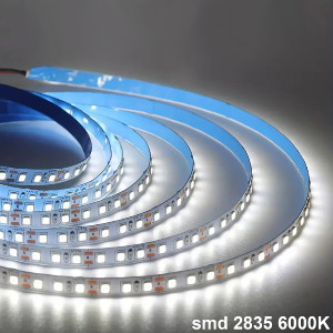 Светодиодная лента smd 2835 120 диод/м холодный белый 6000К (бухта 5м)